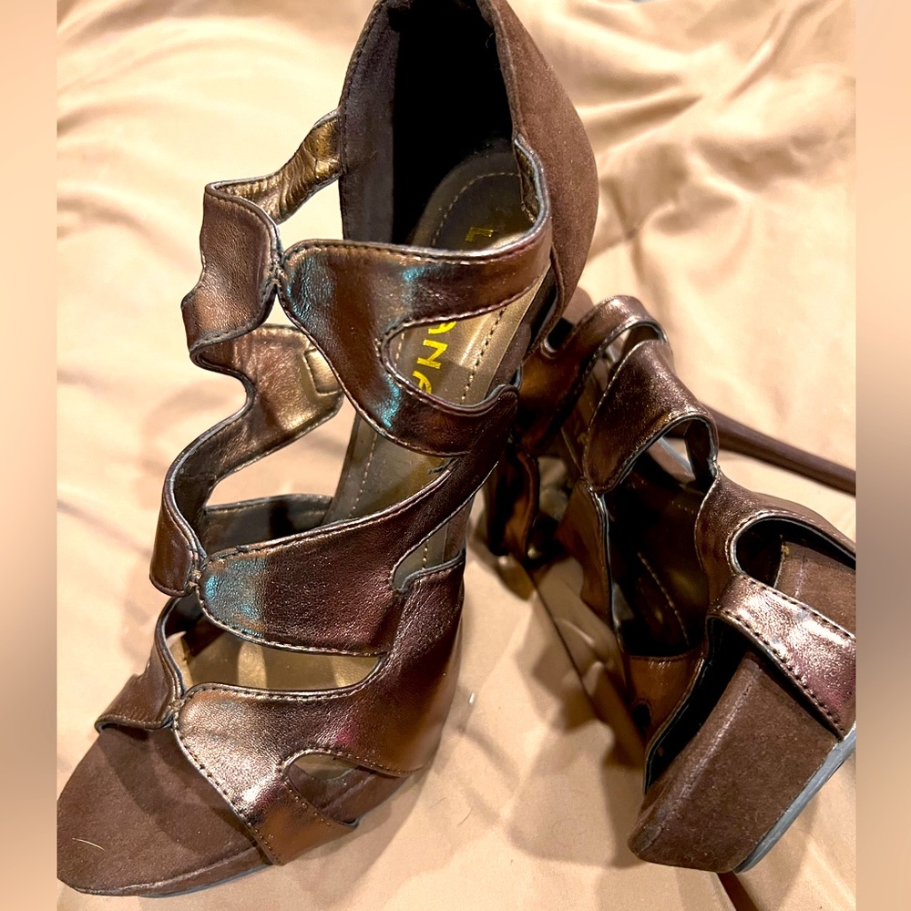 LILIANA  BROWN "Stiletto high Heel Open Toe Shoe WOMEN Size 8.5
